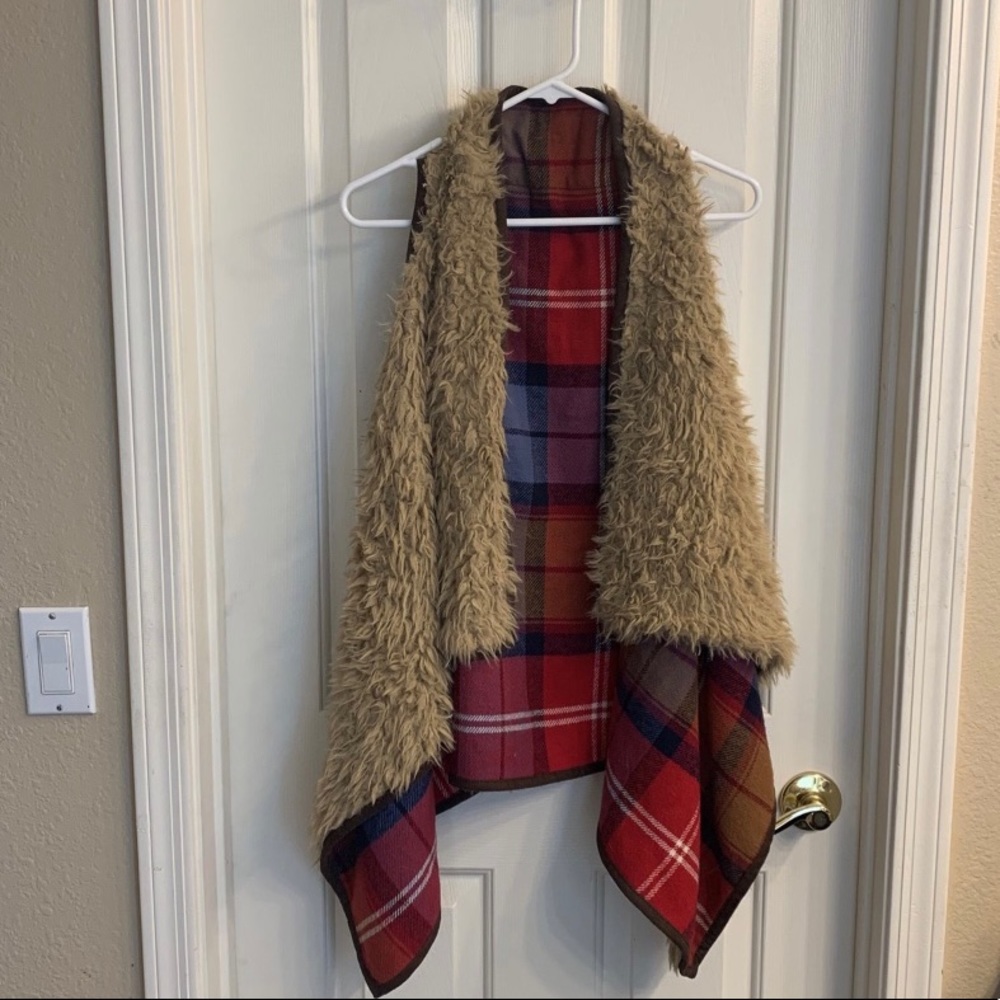 Reversible faux fur and plaid draped vest